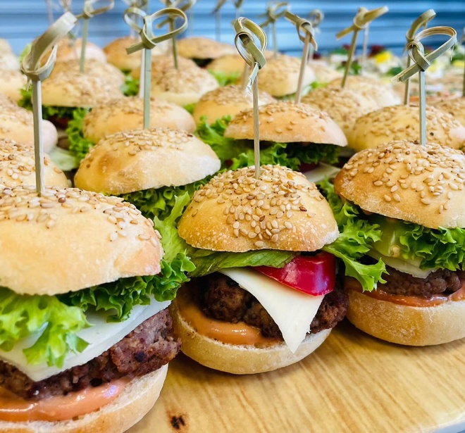 Pikante Fingerfood Miniburger