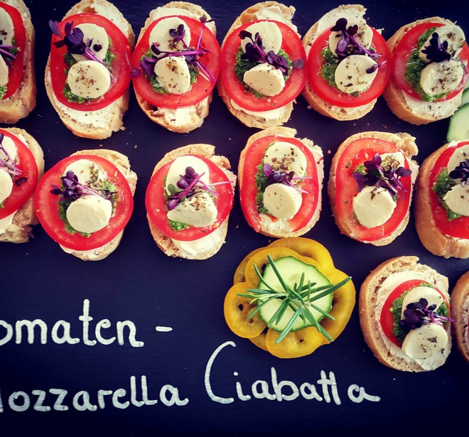 Fingerfood Tomaten Mozzarella Ciabatta